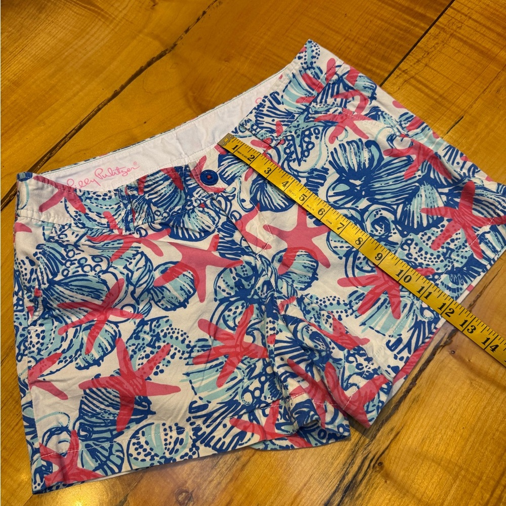 Lilly Pulitzer Callahan Shorts size 8 - Picture 3 of 5
